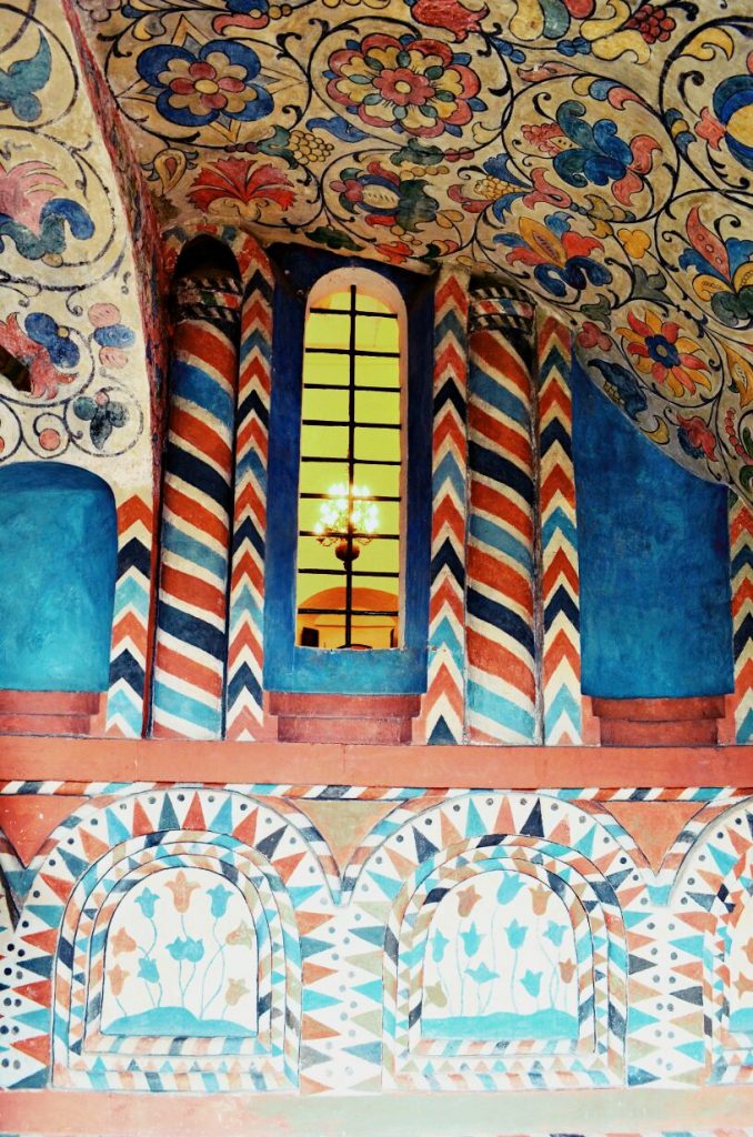 Якобинская вышивка и роспись в Рязанском кремле